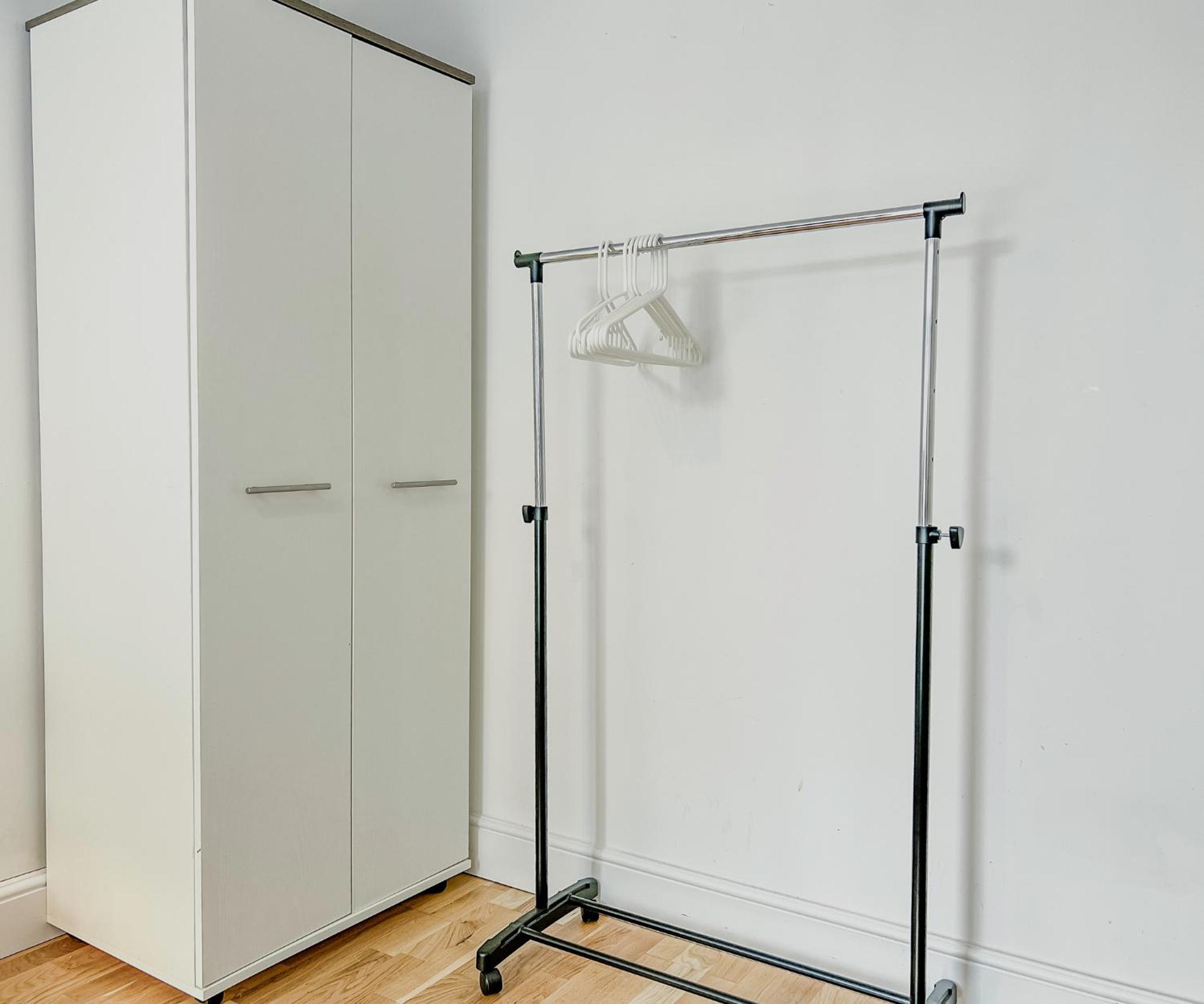 Deluxe 3 Bed Flat With Garden